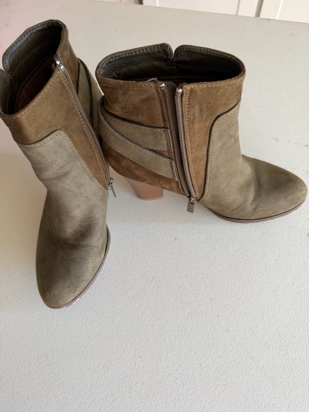 Women’s Suede Ankle Boots in Taupe